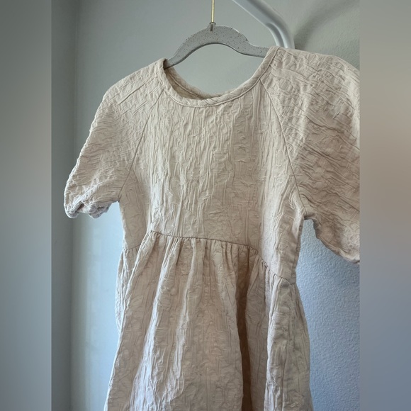 Zara Cream Textured Kids Dress - Picture 2 of 9